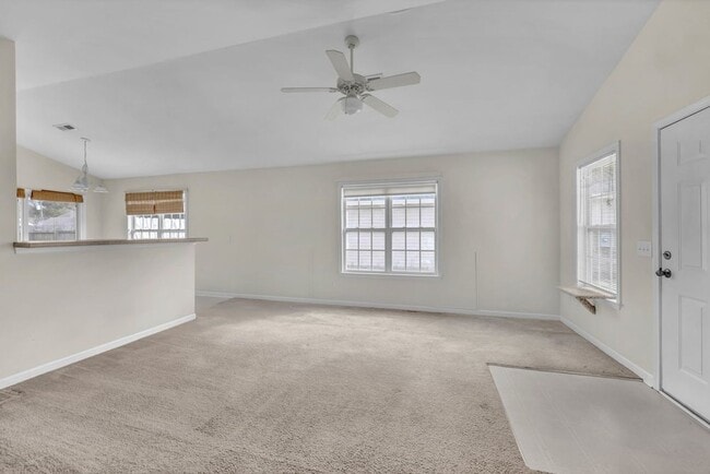 Building Photo - 2029 Jackson St