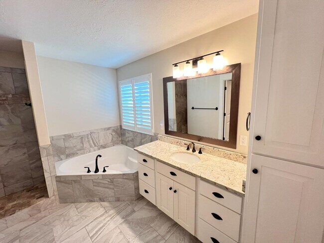 Building Photo - 564 Spring Meadow Ln