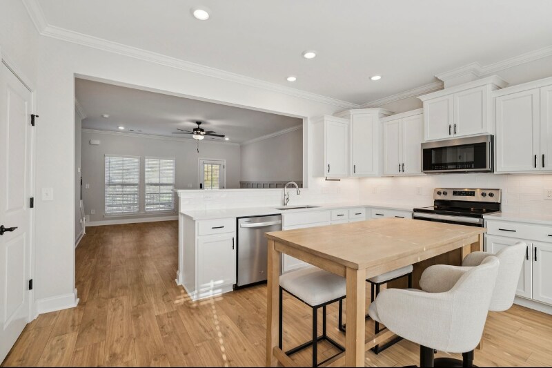 Building Photo - 2018 Cavell Ln