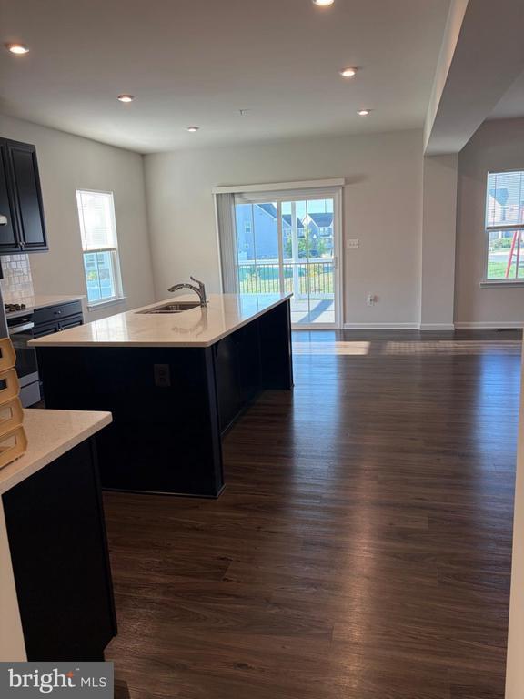 Building Photo - 7546 Mint Springs Ct