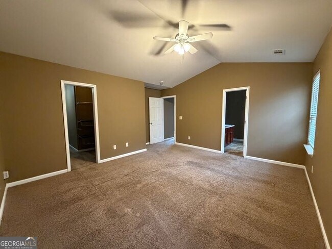Building Photo - 2473 Capella Cir SW
