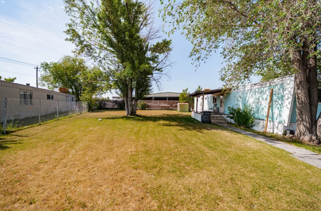 Building Photo - 1452 Huckleberry St