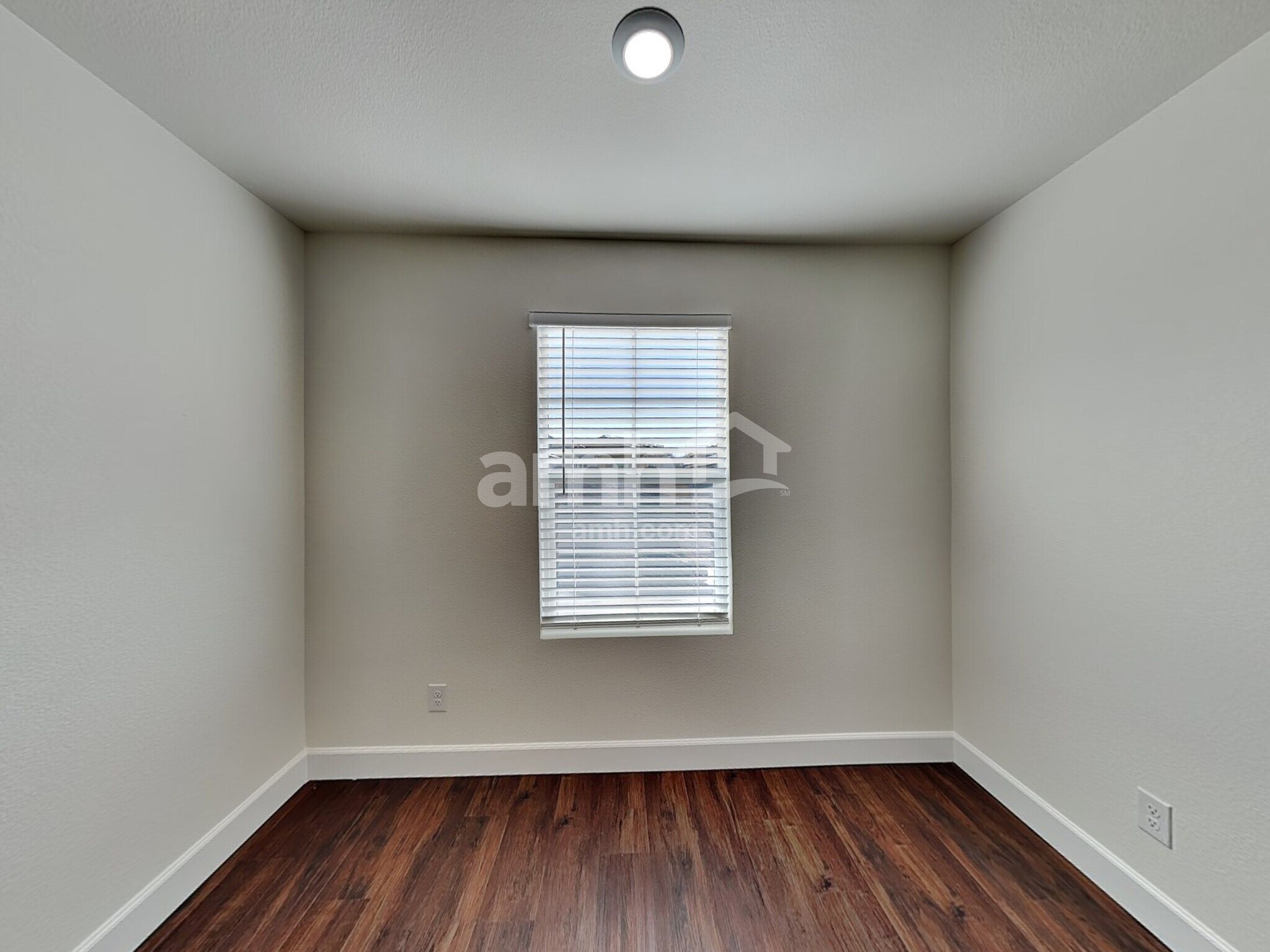 Building Photo - 260 Yasmin Daylily Pl