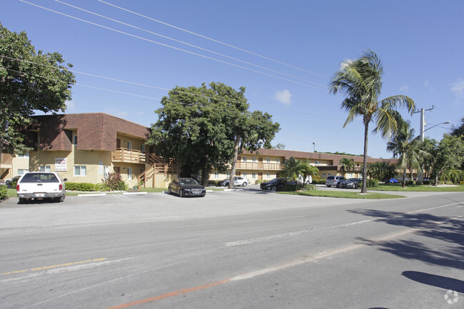 Building Photo - Avondale Gardens Apartments