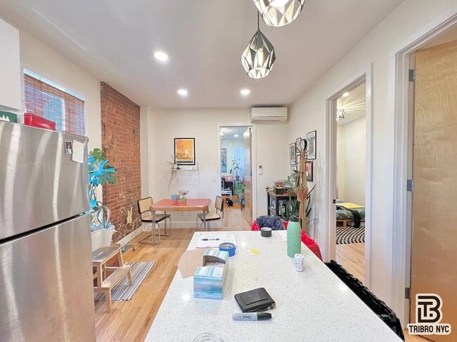 Building Photo - Prime 1-Bedroom Apartment – The Bushwick D...