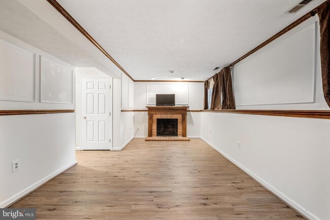 Building Photo - 5522 April Journey