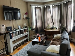 Building Photo - 9/1 No Fee! 1BR on Huntington Ave near Longwood, Brigham Cir!