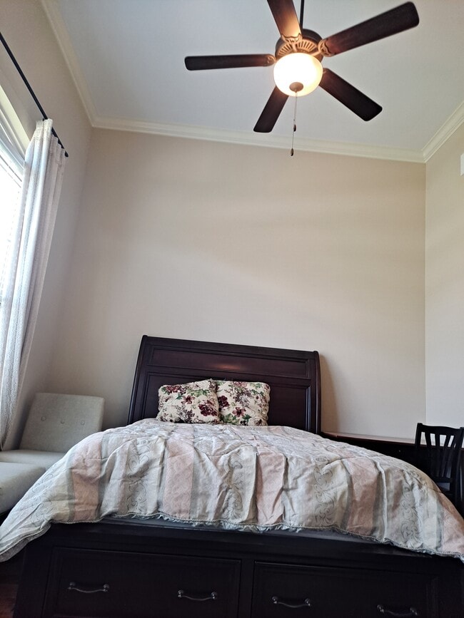 Building Photo - 12170 Inglecrest Ln