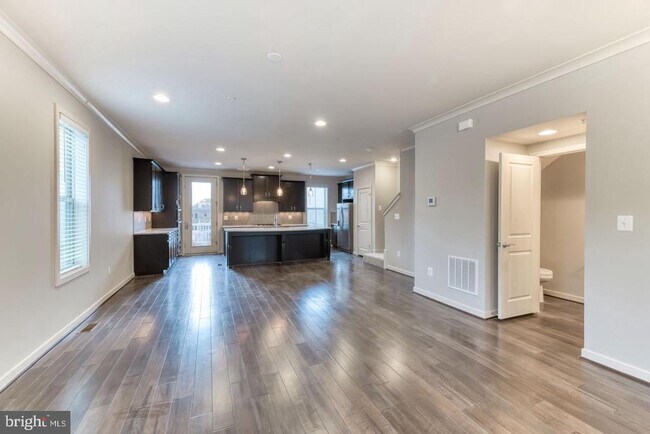 Building Photo - 22559 Clarksburg Rd