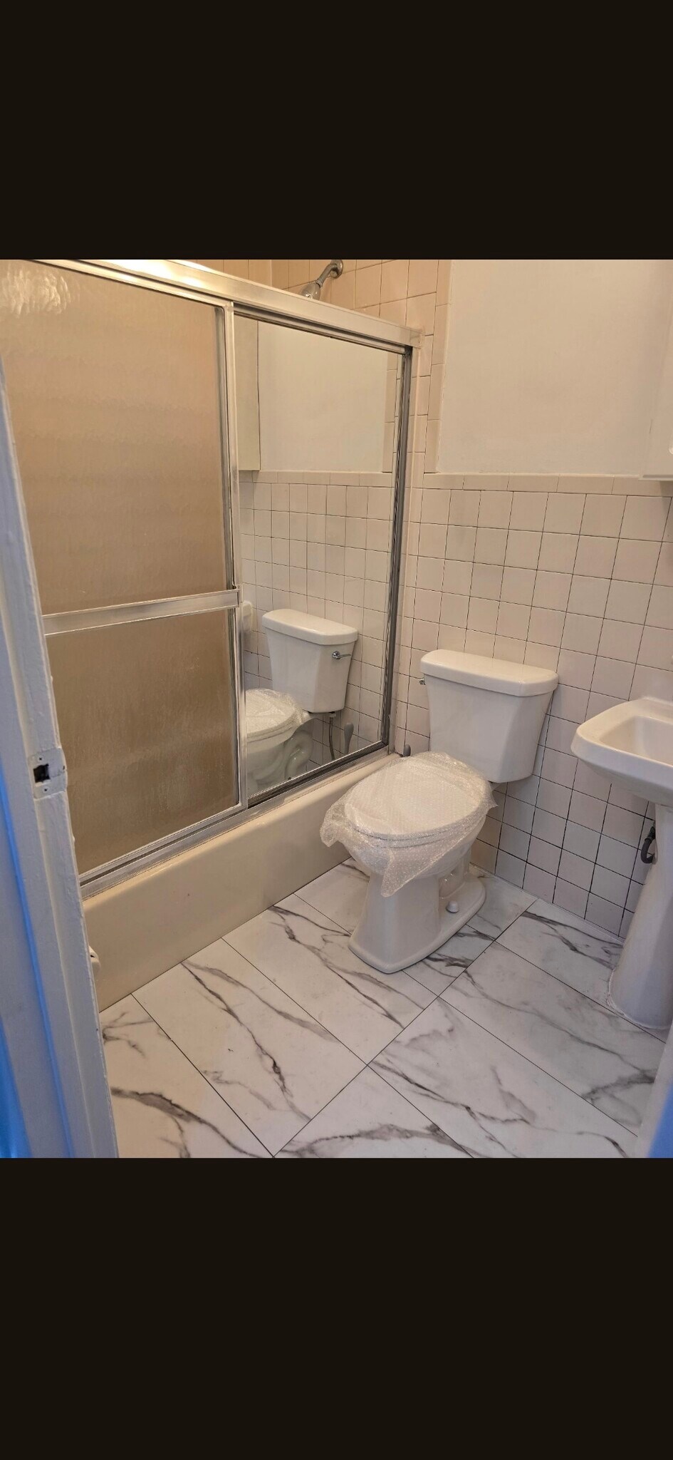 Building Photo - 416 6th St