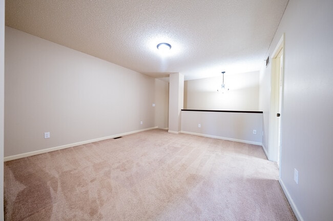 Building Photo - 2113 Cedar Grove Trail