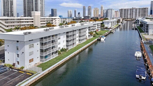 Building Photo - 3600 NE 170th St