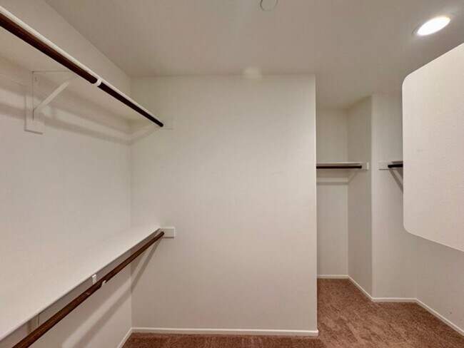 Building Photo - SOLAR INCLUDED! Stunning 3 Bedroom Home in...