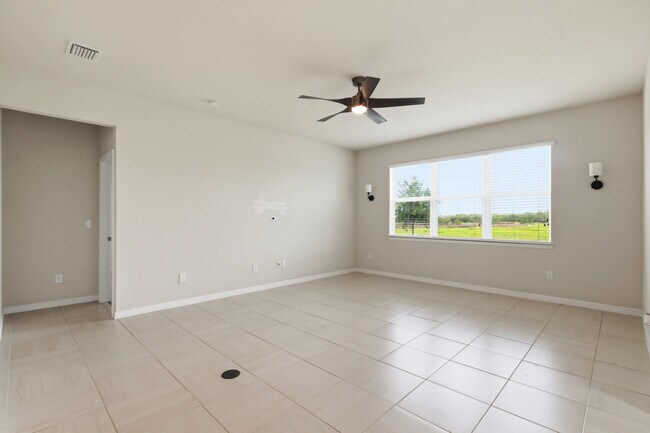 Building Photo - 12327 SW Sand Dollar Wy