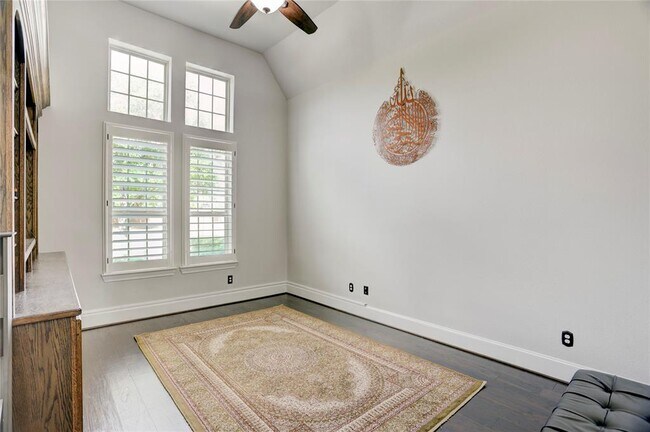 Building Photo - 10727 Stone Isle Ct