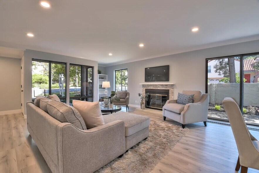 Building Photo - 494 Lassen St