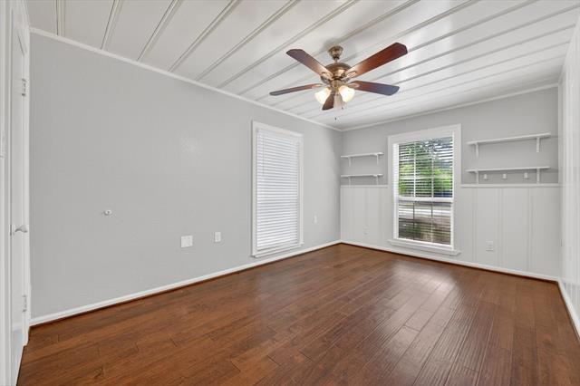 Building Photo - 3766 Winfield Ave