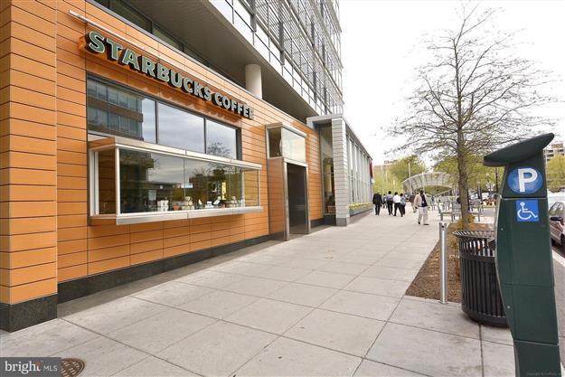 Building Photo - 800 4th St SW