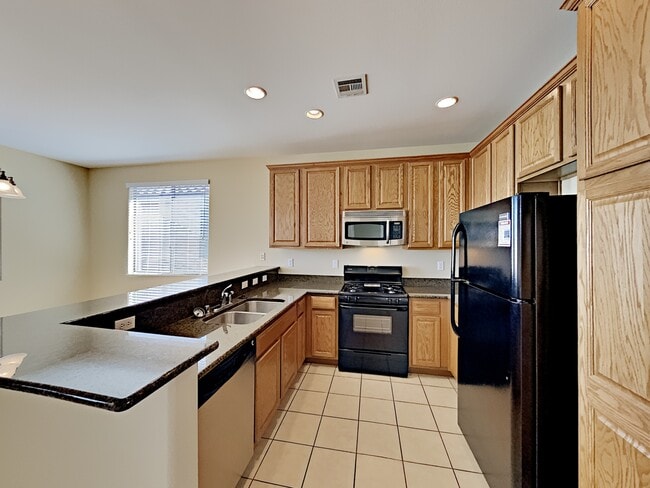 Building Photo - 632 Mauna Kea Pl