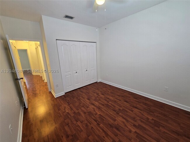 Building Photo - 14758 SW 9th Ln