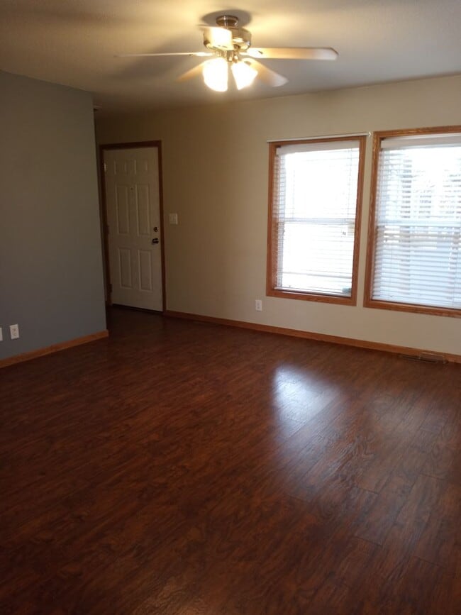 Building Photo - Nice "Homestead" mobile