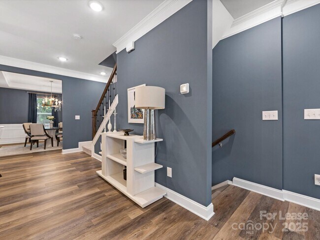 Building Photo - 2314 Creekmere Ln