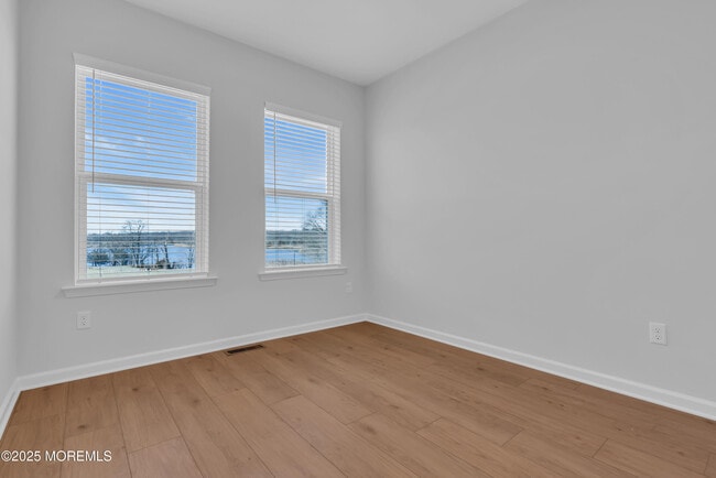 Building Photo - 73 Driftwood Cir