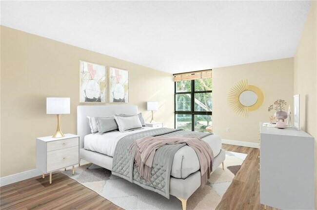 Building Photo - 1101 River Reach Dr