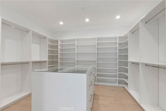 Building Photo - 20448 Liverpool Way