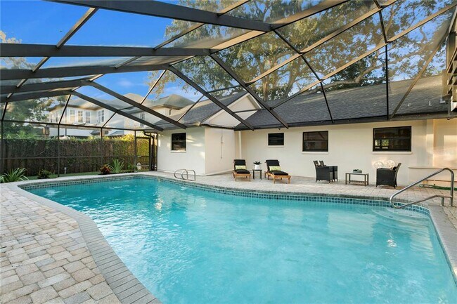 Building Photo - 4504 W Lamb Ave