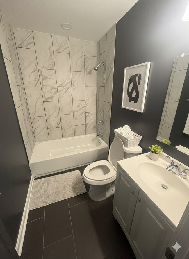 Building Photo - 1085 S Greer St