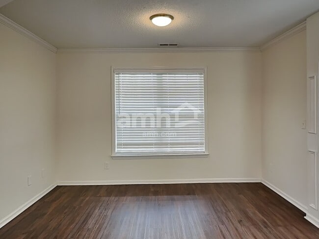 Building Photo - 2112 Coral Berry Ln