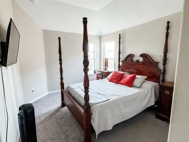Building Photo - 4054 Northern Spruce Dr