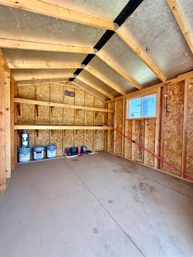 Building Photo - 11111 Revilla Dr