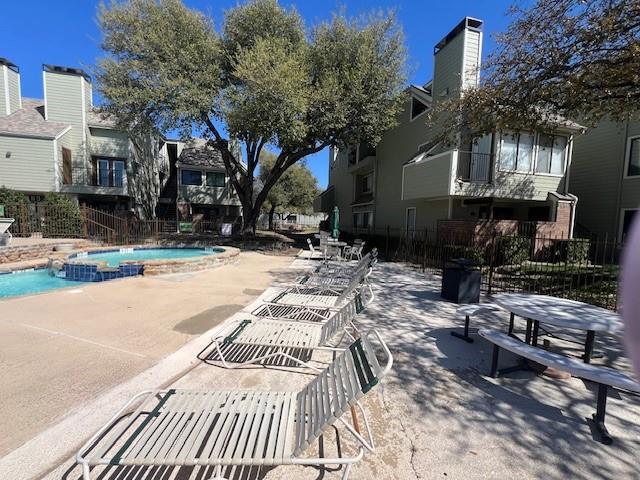 Building Photo - 3125 Sondra Dr
