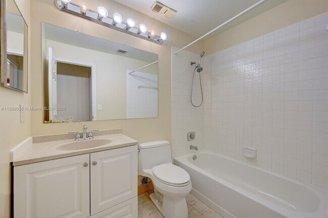 Building Photo - 148 NW 98th Terrace