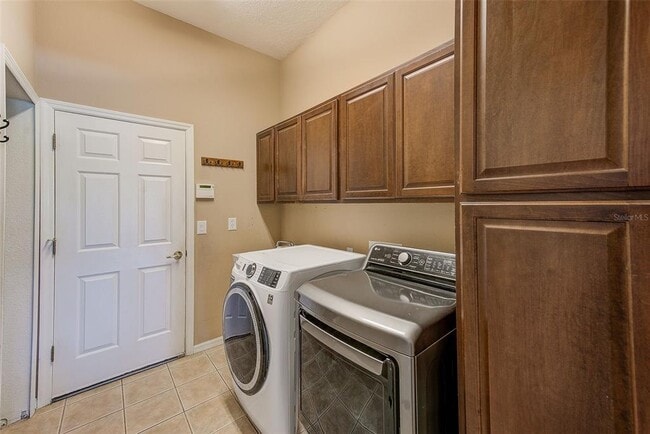Building Photo - 2250 Mountain Ash Way