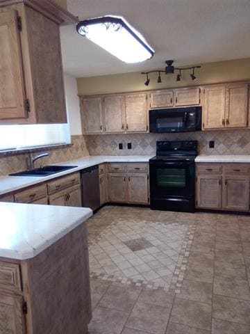 Building Photo - 2800 Hedgeway Dr