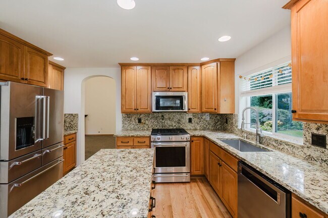 Building Photo - 6492 Wexford Ave SW