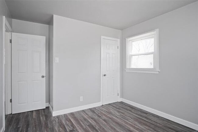 Building Photo - Fantastic 3bd/1ba home! Coming soon!