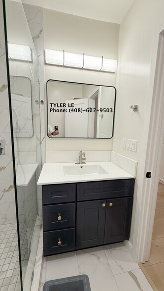 Master Bath - 6115 Fremont St