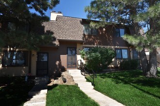 Building Photo - 4774 N Carefree Cir