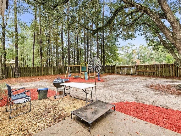 Building Photo - 47 Meadowlark Dr