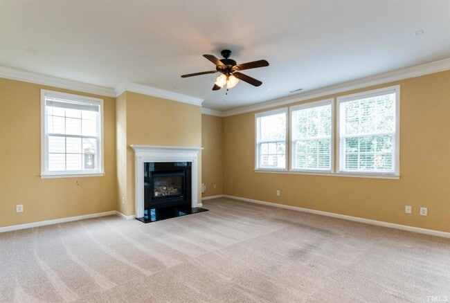 Building Photo - 213 Bikram Dr