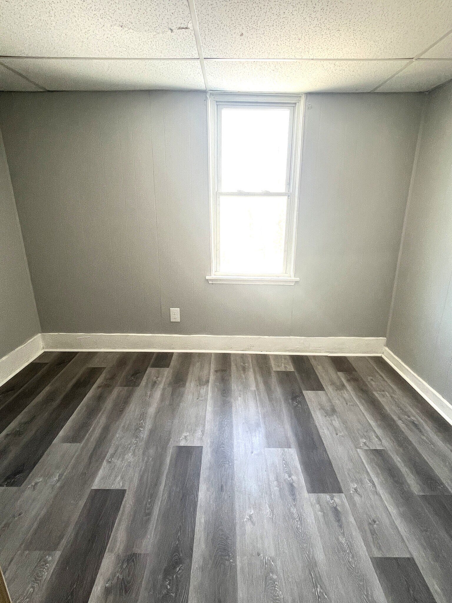 Building Photo - 124 E 21st St