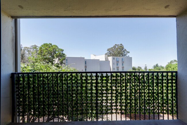 Building Photo - 2BR/2BA Pet-Friendly Condo with Pool, 2 Parking Spaces & Walk-In Closet | Millbrae | YouTube Tour