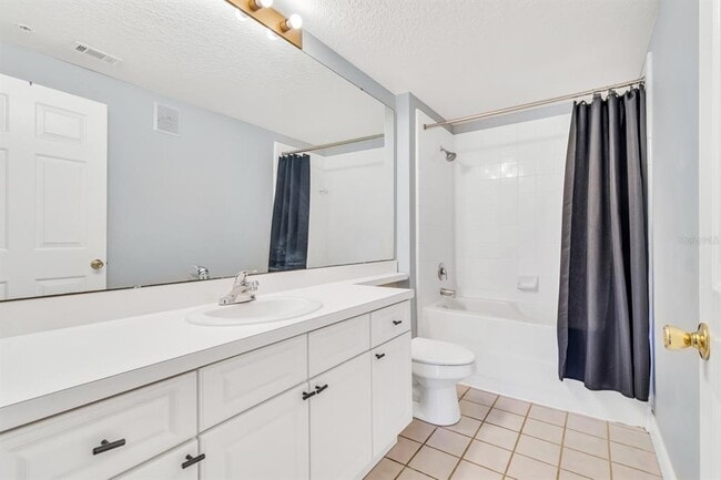 Building Photo - 14304 Fredricksburg Dr