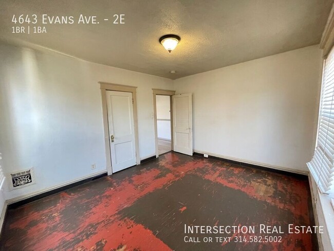 Building Photo - 4643 Evans Ave
