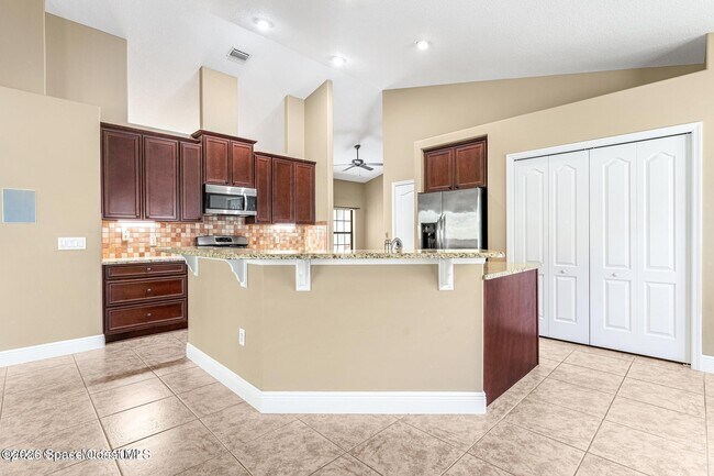 Building Photo - 3084 Constellation Dr