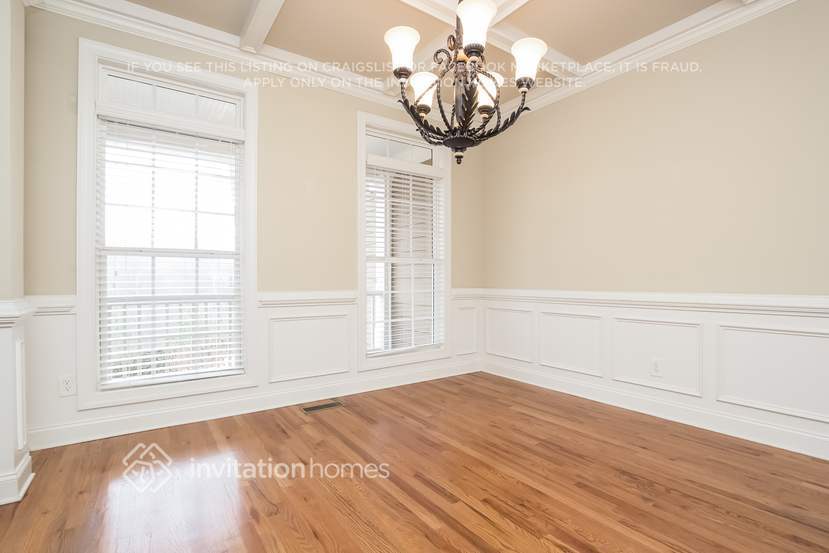 Building Photo - 5253 Monarch Dr